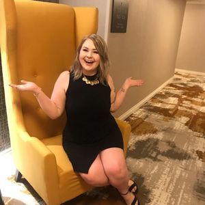 Meet your Posher, Kayla